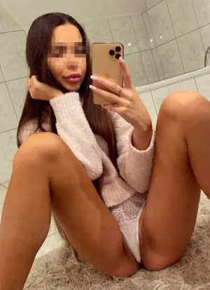 проститутка Мишель, 22, Белово